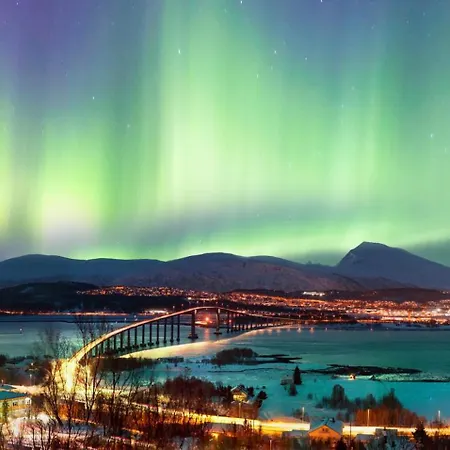 The Polar Throne - With Breathtaking Views Tromsø